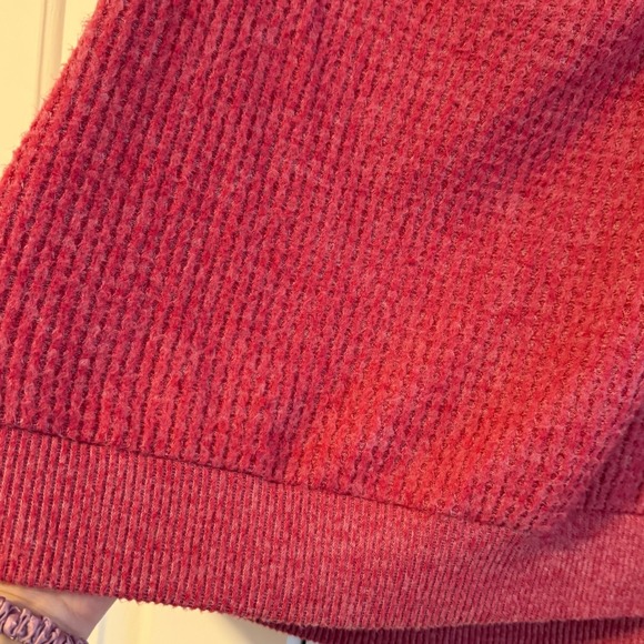 NWT Torrid BRUSHED WAFFLE OFF SHOULDER LONG SLEEVE TOP Blouse Short 4XL RED PINK - Picture 7 of 7